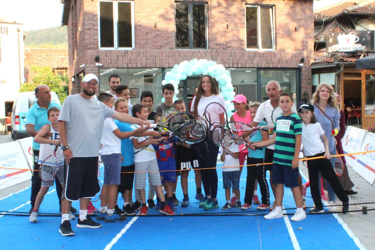 Novi Pazar ugostio NIS otvorenu školu tenisa za decu